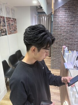 ルースト 京都四条大宮店(ROOST) フェザーパーマ/フェザーショート/センターパート/京都/四条大宮