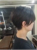 黒髪ショートヘアー　縮毛矯正　トリートメント