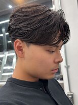 エルマーク 京都駅前(L-MARK)&nbsp;ニュアンスパーマ/センターパート/マッシュ/カルマパーマ/メンズ