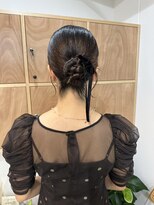 フォンセ(fonce)&nbsp;結婚式お呼ばれヘア/タイトカチモリ