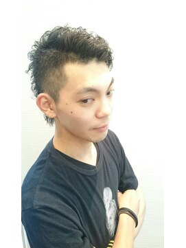 ヘア デザイン ルナ(Hair Design Luna) 【Luna】☆個性的アシメスタイル☆