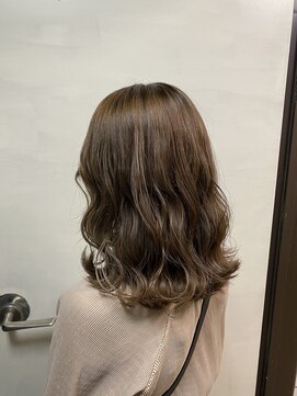 ラべリー 池袋(LOVELEY) クリアベージュ　ハイライト　【池袋】