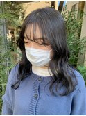 トーンダウンにはくすみブルー！