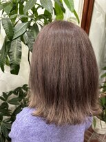 アン(Hair make un)&nbsp;シルバーピンク【ブリーチカラー/ダブルカラー/インナーカラー】