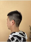 短め刈り上げ