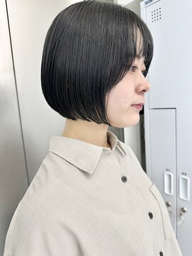 ビューナゴヤ 名駅(VIEW NAGOYA) 切りっぱなしボブ/ブルーブラック/ミニボブ/似合わせカット