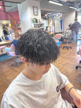 グート ヘアーメイク(gut HAIR MAKE) メンズ 波打ちツイスパ ツイストスパイラル