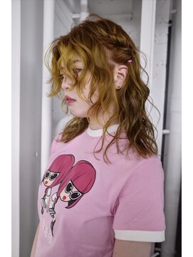 レコ 渋谷(LECO) イエローハイライト