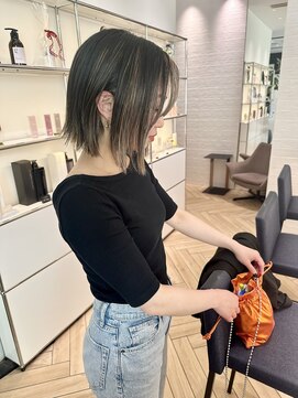 ステア ケース(stair case) ミニボブ　地毛残し　白髪もぼかせます！　30代40代