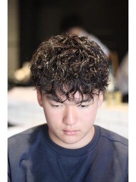 キングスマントーキョー 立川店(KINGSMAN TOKYO) スペインカール