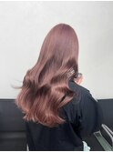 ピンクベージュ