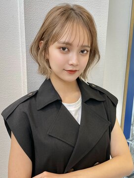 ロンドネートゥル 新潟(Lond naitre) ダークアッシュ/似合わせカット/レイヤーカット(新潟/万代）