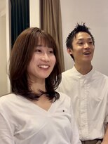 ヘアーサロンテン モトアザブ(hair salon Ten motoazabu) ワンレンレイヤー/ミルクティーブロンド/ダークブルー/麻布十番
