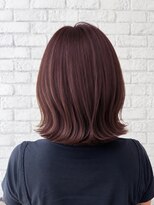 ノイ(noi)&nbsp;艶感ディープピンクの外ハネロブ