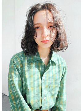 ヴィッカエコル (vicca 'ekolu) ルーズナチュラルウェーブ×透明感カラー