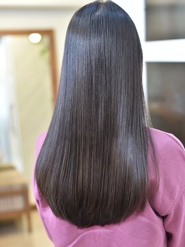 イリーブ(elieve) 髪質改善縮毛矯正で艶髪をてにいれましょう♪