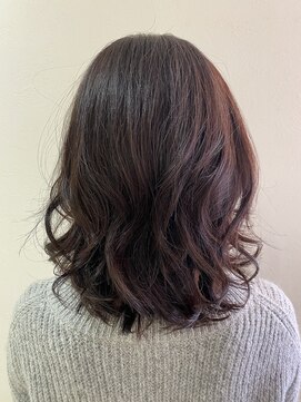 ビューティーヘアサロン アングル 八戸ノ里店(Beauty Hair Salon angle) ふんわりくびれミディアムヘア