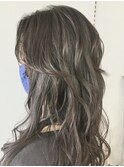 ロングレイヤードヘアー