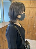 大人っぽいナチュラルレイヤーくびれヘア