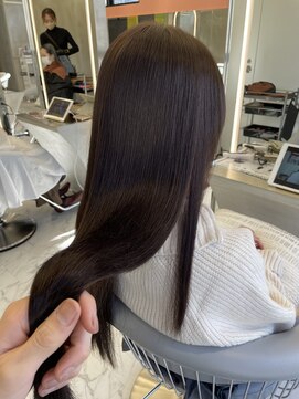 ロンドルーチェ 心斎橋(Lond luce) ダークアッシュ/ミディアムレイヤーカット［髪質改善/縮毛矯正］