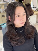 ティア(Tia.)&nbsp;（レイヤーカット/韓国ヘア/前髪/縮毛矯正/小顔/髪質改善）