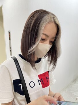 ジゼル(gisele) (戸澤)フェイスフレーミング