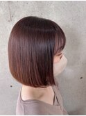 ピンクベージュ×ボブ