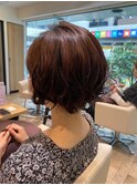 大人ショートボブショートインナーカラー丸みショートカット