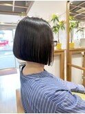 ミニボブ/コンパクトボブ/ストレートボブ/切りっぱなし/黒髪