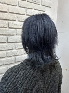 ビランチェ 池袋(bilancia) ウルフヘア/ブルーブラック/ネイビー/レイヤーボブ/池袋