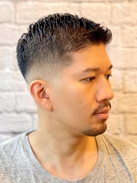 銀座マツナガ 新宿野村ビル店 フェードカット