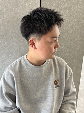 ニアウ 太田店(Niau) ボックスショートツイストスパイラルパーマメンズショート眉毛