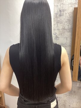 フオラ ヘア 下赤塚店(Fuola HAIR) ストレートロング