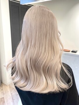 ルーブ トウキョウ(Loob. TOKYO) ハイトーンカラーミルクティーベージュピンクベージュ韓国30代