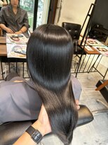 ネクストハラジュク(NEXT HARAJUKU)&nbsp;くせ毛を味方に。垢抜け矯正ヘア