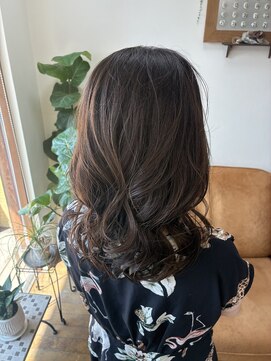 エルフゥ(Elle fou) つや髪