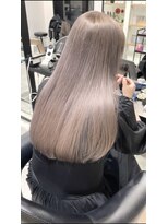 フリーク(FLEEK)&nbsp;ホワイトベージュ　ブリーチ2～3回