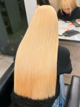 ジゼル 梅田(GiseL) ブリーチ ダブルカラー ハイライト ハイトーン 透明感 10代20代