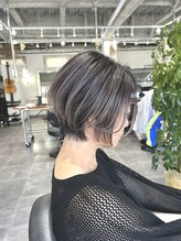 HARTのショートヘアの可能性。それは無理なくしっかり似合う事。浦安/葛西/南行徳/行徳/白髪ぼかし