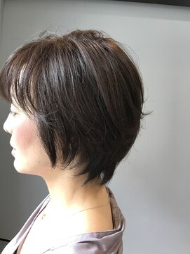 ヘアーメイク リーティ ウメガオカ(HAIR MAKE REATY UMEGAOKA) 大人可愛いショート