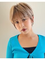 イヴォークトーキョーオーサカ(EVOKE TOKYO osaka)&nbsp;シースルーバング×抜け感ショート