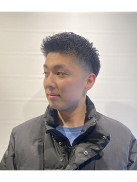 ノーユアバーバー(Know Your Barber) アイロンパーマスキンフェード