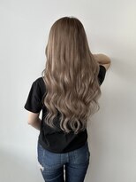 ビセ(VISE)&nbsp;★ハニーベージュナチュラルハイライトのエクステでまるで地毛