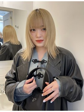 ユー(yew) ステップカット/顔まわりカット/レイヤーカット