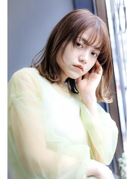 ヘアアンドメイク エジェリ(hair&make egerie) シアーベージュインナーカラー・顔まわりレイヤーミディアムボブ