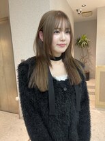 リリー(Lilley)&nbsp;くすみベージュ×姫カットレイヤー×韓国風巻き【ayana】