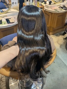 ロンド シャルム 吉祥寺(Lond charme) オリーブグレー/韓国レイヤーカット/マロンベージュ/黒髪/小顔