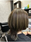 カーキベージュ×インナーベージュ