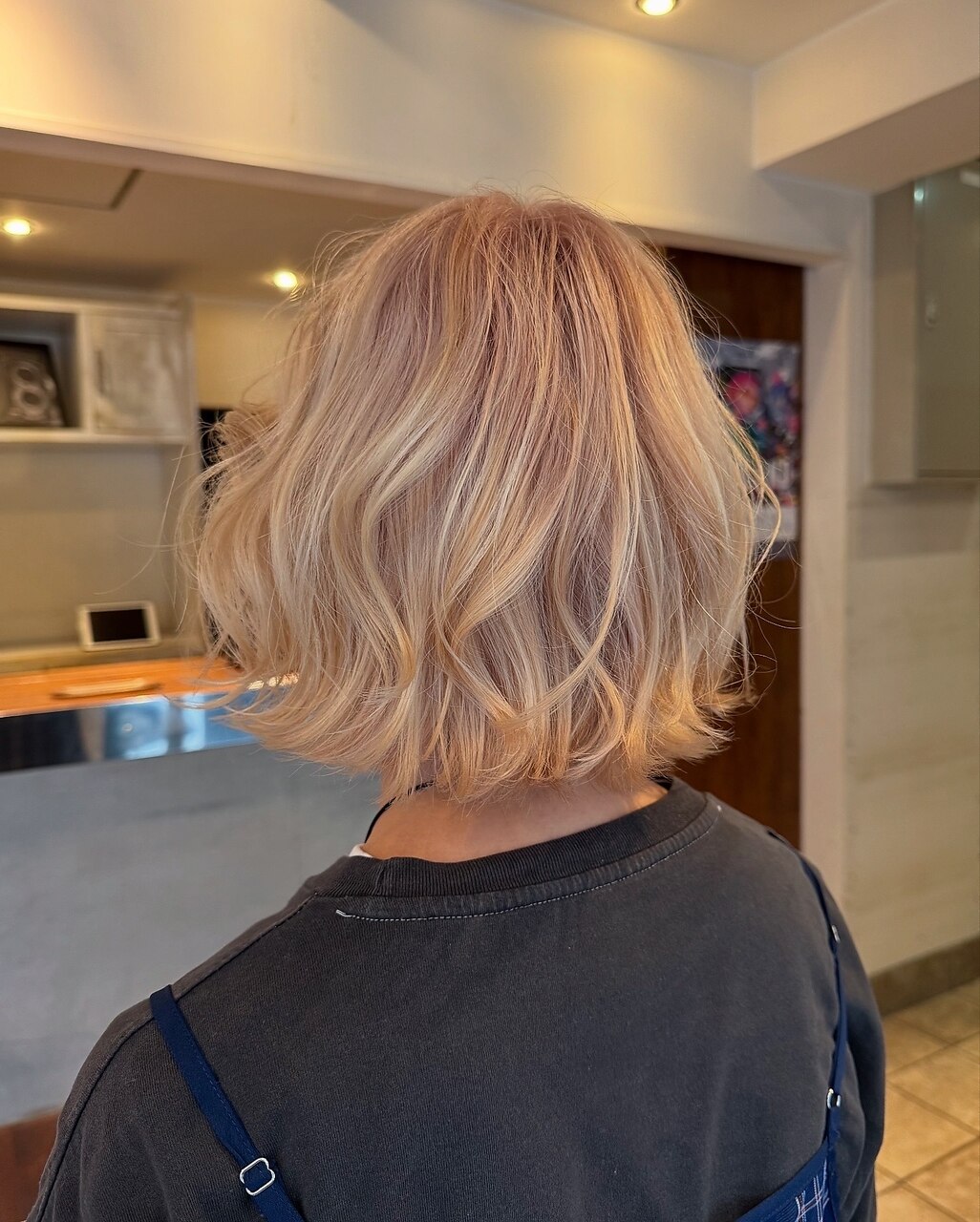 【ずっと可愛い】ブリーチリタッチ+フルカラー+トリートメント\12000〜