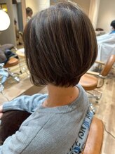 育てるハイライト/白髪をただ染めるだけじゃなく、オシャレで若々しく魅せたい方へ